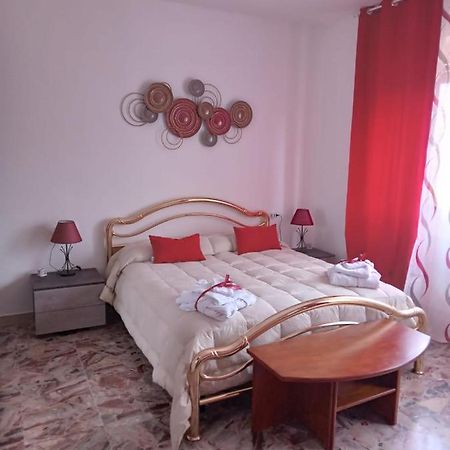 La Magnolia A 500Mt Dal Mare Apartment Marina di San Vito Bagian luar foto
