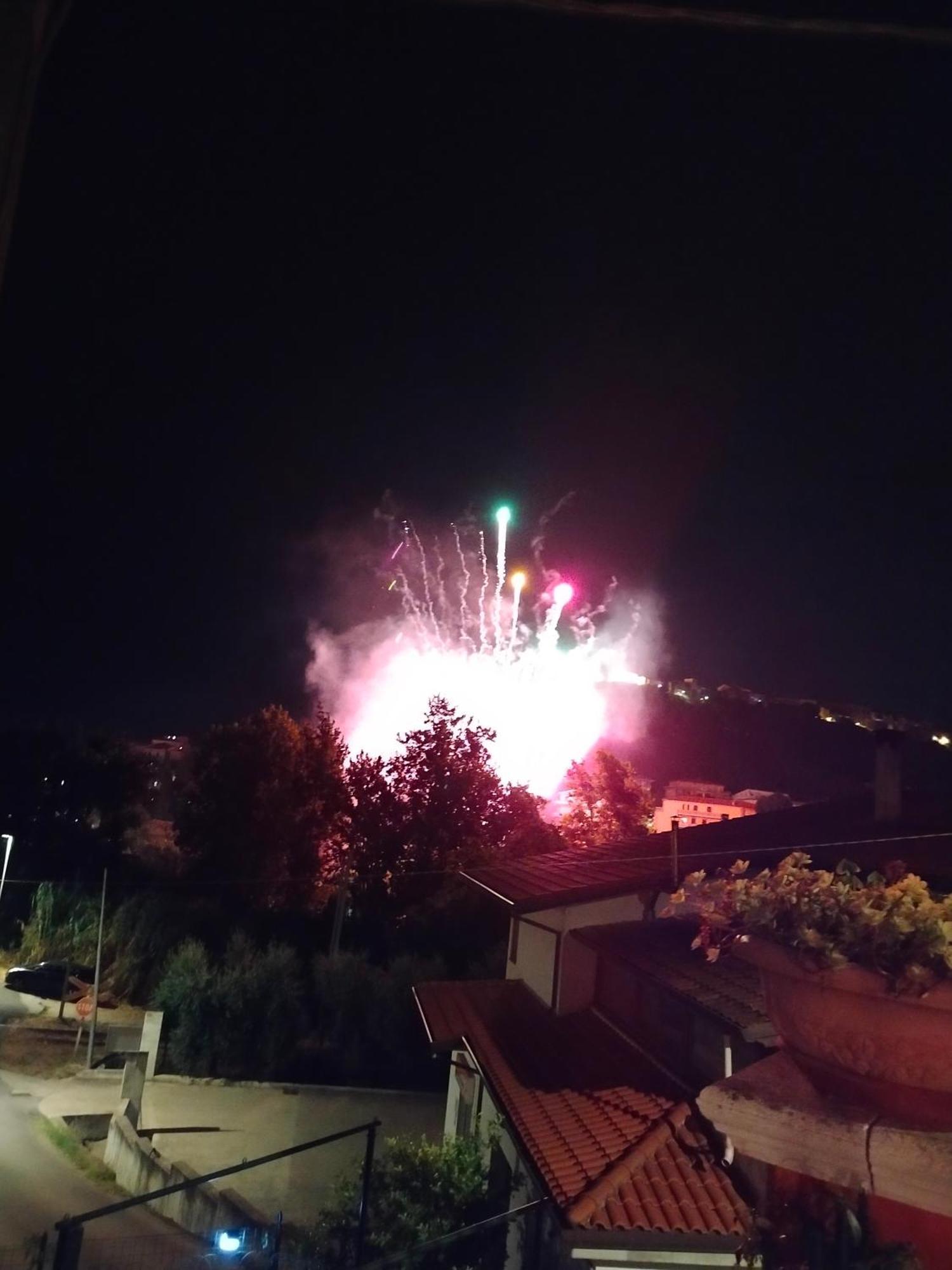 La Magnolia A 500Mt Dal Mare Apartment Marina di San Vito Bagian luar foto